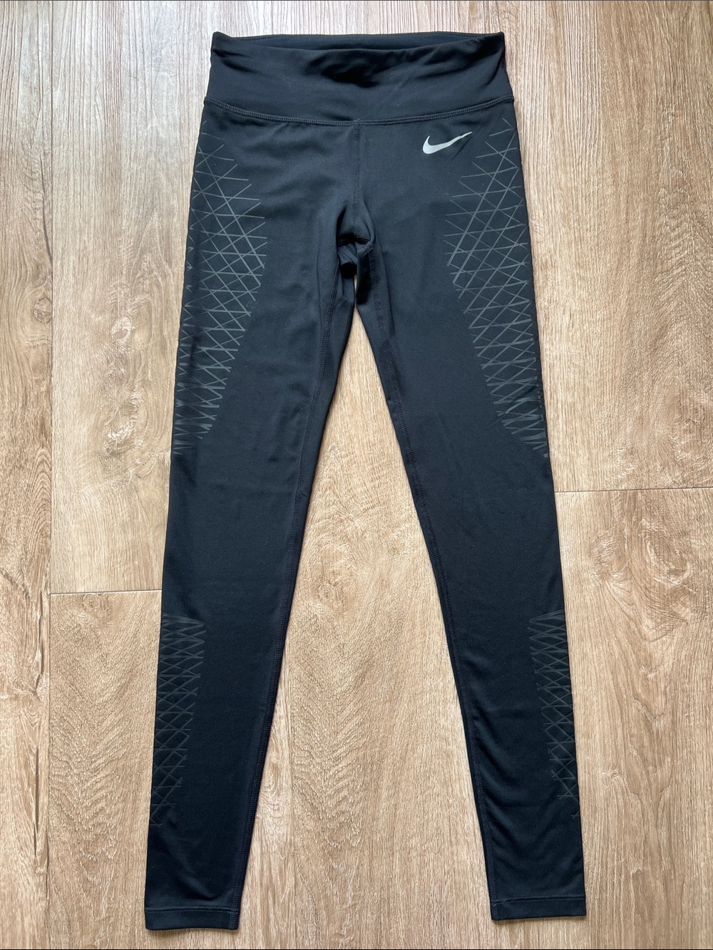 Nike Dri-Fit Women’s Black High Waist Leggings with Geometric Pattern Size XS